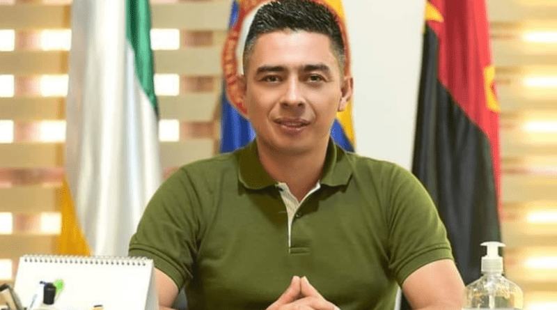Ider Álvarez García, presentó su renuncia en las últimas hora
