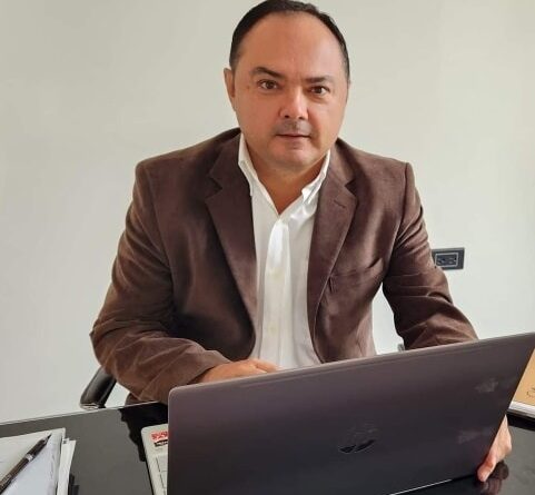 Fernando Álvarez