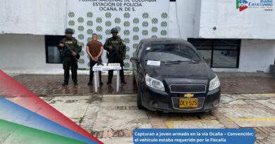 La Policía Nacional capturó en flagrancia a un hombre, señalado del delito de porte ilegal de armas de fuego y hurto en la vía Ocaña – Convención / Foto: Policía Nacional