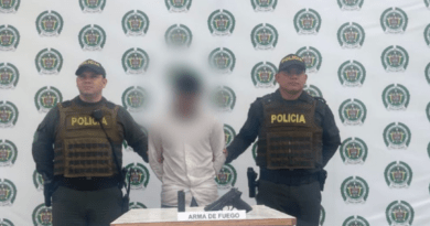 La Policía Nacional en Norte de Santander a través del personal adscrito al Modelo Nacional de Vigilancia Comunitaria por Cuadrantes de la Estación Ocaña, realizó la captura en flagrancia de una persona de sexo masculino, por el delito de fabricación, tráfico y porte de armas de fuego.