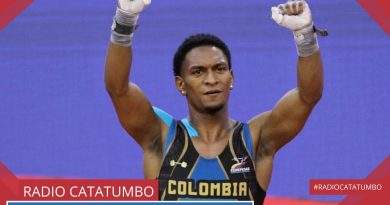 Héctor Viveros ganó una medalla de oro para Colombia en la categoría de 60 kg (modalidad arranque) durante el primer día oficial de los Juegos Bolivarianos 2025 / Foto: Comite Olimpico Colombiano